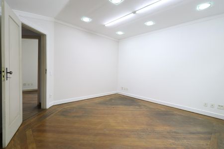 Casa para alugar com 600m², 6 quartos e 12 vagasQuarto 1