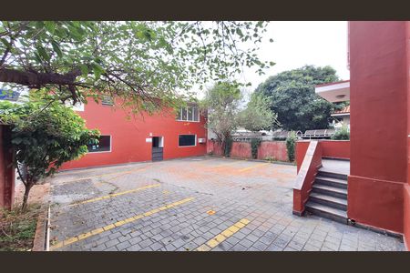 Casa para alugar com 600m², 6 quartos e 12 vagasQuintal