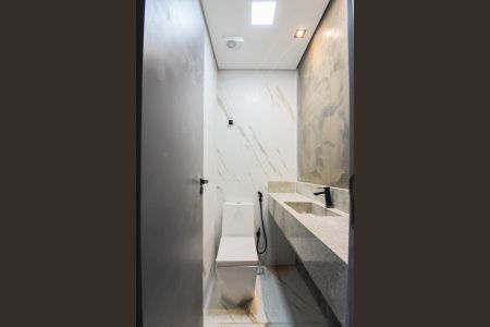 Casa à venda com 132m², 2 quartos e 3 vagas Casa à venda com 132m², 2 quartos e 3 vagasLavabo