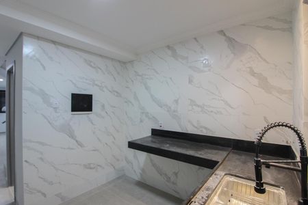 Casa à venda com 132m², 2 quartos e 3 vagas Casa à venda com 132m², 2 quartos e 3 vagasCozinha