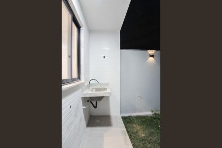 Casa à venda com 132m², 2 quartos e 3 vagas Casa à venda com 132m², 2 quartos e 3 vagasÁrea de Serviço