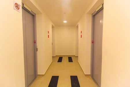 Studio para alugar com 25m², 1 quarto e sem vaga Studio para alugar com 25m², 1 quarto e sem vagaHall