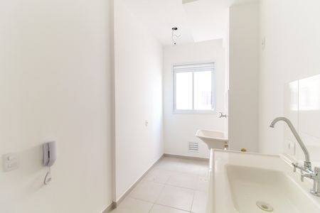 Studio para alugar com 25m², 1 quarto e sem vaga Studio para alugar com 25m², 1 quarto e sem vagaCozinha e Área de Serviço