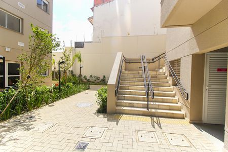 Studio para alugar com 25m², 1 quarto e sem vaga Studio para alugar com 25m², 1 quarto e sem vagaEntrada