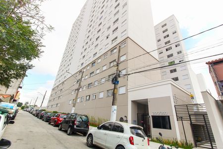 Studio para alugar com 25m², 1 quarto e sem vaga Studio para alugar com 25m², 1 quarto e sem vagaFachada - Rua Agostinho Delgado
