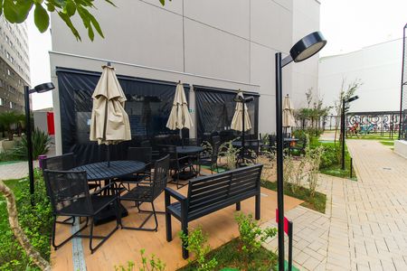 Studio para alugar com 25m², 1 quarto e sem vaga Studio para alugar com 25m², 1 quarto e sem vagaÁrea comum - Churrasqueira