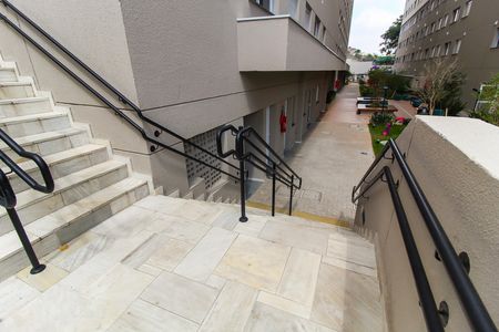 Studio para alugar com 25m², 1 quarto e sem vaga Studio para alugar com 25m², 1 quarto e sem vagaEntrada
