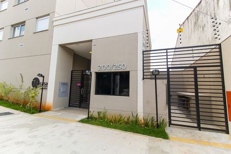 Studio para alugar com 25m², 1 quarto e sem vaga Studio para alugar com 25m², 1 quarto e sem vagaFachada - Rua Agostinho Delgado