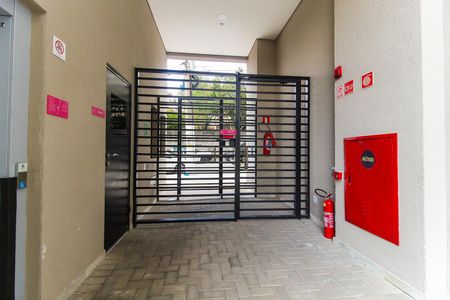 Studio para alugar com 25m², 1 quarto e sem vaga Studio para alugar com 25m², 1 quarto e sem vagaEntrada