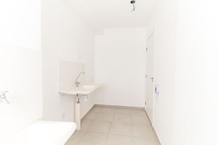 Studio para alugar com 25m², 1 quarto e sem vaga Studio para alugar com 25m², 1 quarto e sem vagaCozinha e Área de Serviço