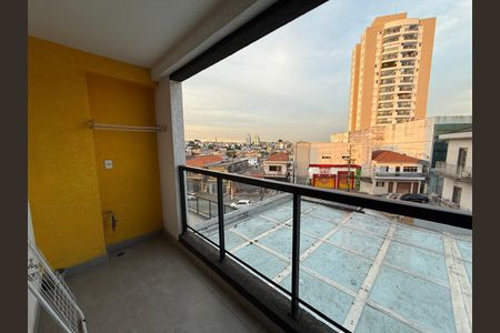 Apartamento à venda com 41m², 2 quartos e 1 vaga Apartamento à venda com 41m², 2 quartos e 1 vagaVaranda