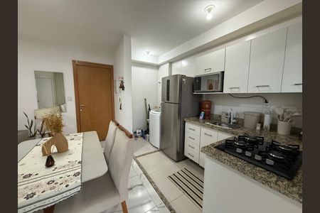 Apartamento à venda com 41m², 2 quartos e 1 vaga Apartamento à venda com 41m², 2 quartos e 1 vagaCozinha