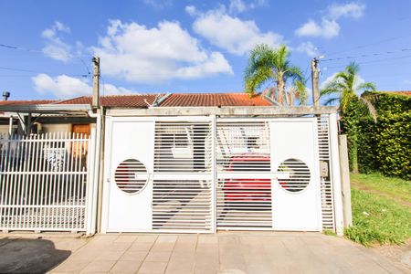 Casa para alugar com 200m², 2 quartos e 2 vagas Casa para alugar com 200m², 2 quartos e 2 vagasFachada