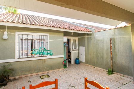 Casa para alugar com 200m², 2 quartos e 2 vagas Casa para alugar com 200m², 2 quartos e 2 vagasÁrea externa