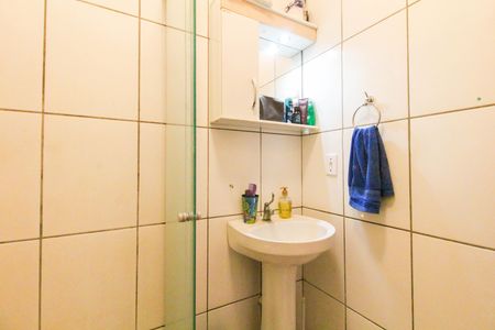 Casa para alugar com 200m², 2 quartos e 2 vagas Casa para alugar com 200m², 2 quartos e 2 vagasBanheiro