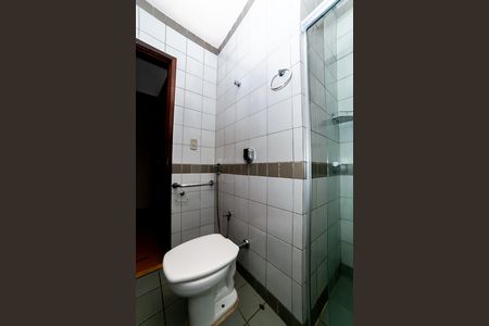 Apartamento para alugar com 78m², 2 quartos e 1 vaga Apartamento para alugar com 78m², 2 quartos e 1 vagaBanheiro da Suíte