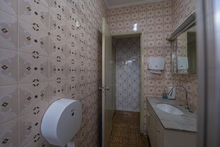 Casa para alugar com 85m², 1 quarto e sem vaga Casa para alugar com 85m², 1 quarto e sem vagaBanheiro