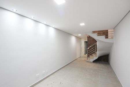 Sala de casa à venda com 2 quartos, 132m² em Copacabana, Belo Horizonte