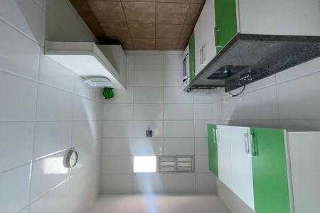 Cozinha de apartamento para alugar com 2 quartos, 40m² em Vila São Luis, Duque de Caxias