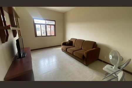 Sala de casa para alugar com 2 quartos, 40m² em Vila São Luis, Duque de Caxias