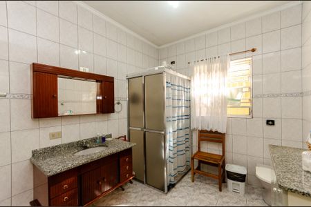Casa à venda com 160m², 3 quartos e 2 vagasBanheiro