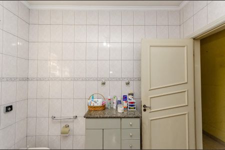 Casa à venda com 160m², 3 quartos e 2 vagasBanheiro