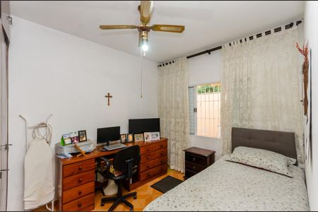 Casa à venda com 160m², 3 quartos e 2 vagasQuarto 2