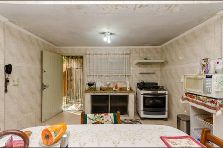 Casa à venda com 160m², 3 quartos e 2 vagasCozinha