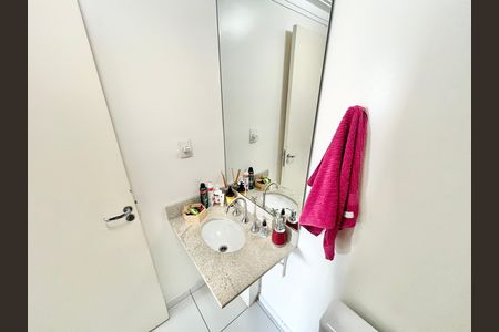 Apartamento à venda com 71m², 2 quartos e 2 vagasBanheiro