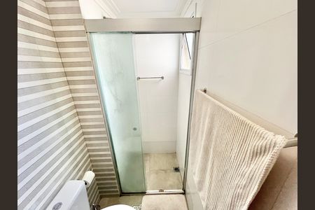 Apartamento à venda com 71m², 2 quartos e 2 vagasBanheiro da Suíte 