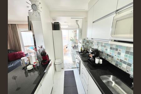 Apartamento à venda com 71m², 2 quartos e 2 vagasCozinha