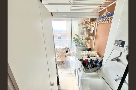 Apartamento à venda com 71m², 2 quartos e 2 vagasÁrea de Serviço