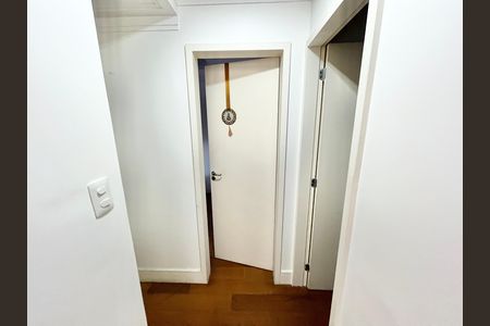 Apartamento à venda com 71m², 2 quartos e 2 vagasCopa