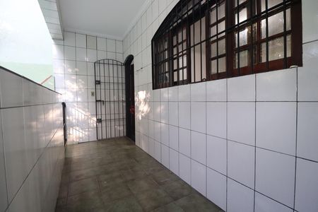 Casa para alugar com 260m², 3 quartos e 6 vagasVaranda Cozinha