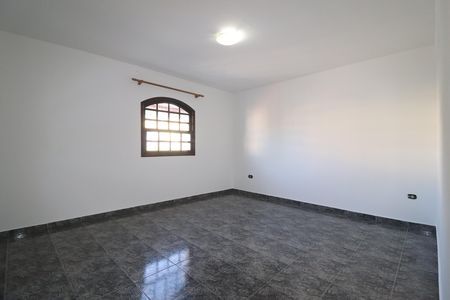 Casa para alugar com 260m², 3 quartos e 6 vagasQuarto 1 suíte