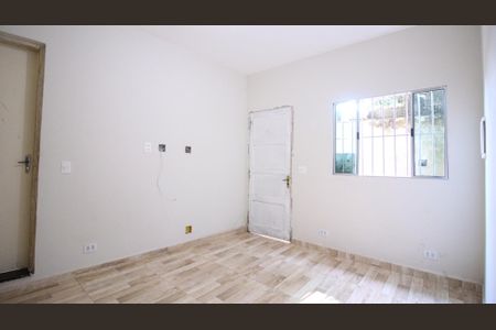Casa para alugar com 1 quarto, 45m² em Iguatemi, São Paulo