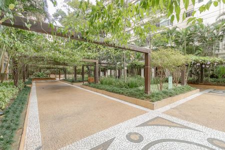 Apartamento para alugar com 178m², 3 quartos e 3 vagas Apartamento para alugar com 178m², 3 quartos e 3 vagasÁrea Comum