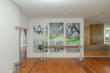 Apartamento para alugar com 178m², 3 quartos e 3 vagas Apartamento para alugar com 178m², 3 quartos e 3 vagasAcademia