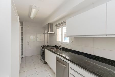 Apartamento para alugar com 178m², 3 quartos e 3 vagas Apartamento para alugar com 178m², 3 quartos e 3 vagasCozinha