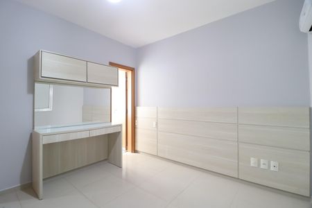 Apartamento para alugar com 92m², 3 quartos e 2 vagasQuarto 3 - Suíte