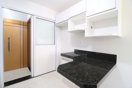 Apartamento para alugar com 92m², 3 quartos e 2 vagasCozinha