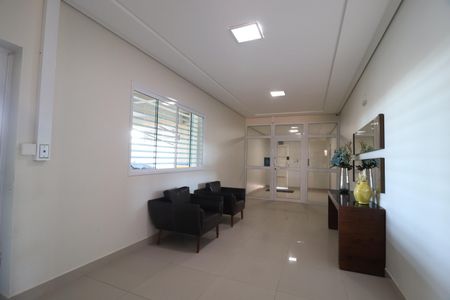 Apartamento para alugar com 92m², 3 quartos e 2 vagasHall social