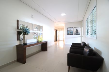 Apartamento para alugar com 92m², 3 quartos e 2 vagasHall social