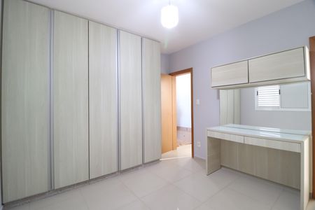 Apartamento para alugar com 92m², 3 quartos e 2 vagasQuarto 3 - Suíte
