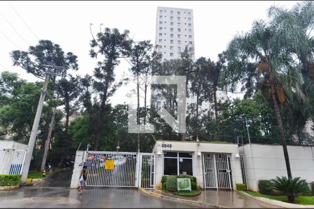 Apartamento à venda com 42m², 2 quartos e 1 vaga Apartamento à venda com 42m², 2 quartos e 1 vagaFachada e portaria