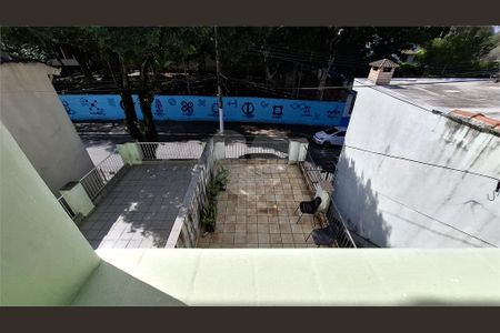 Casa à venda com 3 quartos, 132m² em Vila Baruel, São Paulo