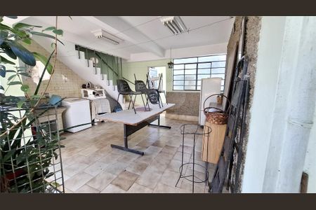 Casa à venda com 3 quartos, 132m² em Vila Baruel, São Paulo