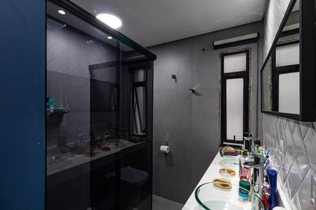 Apartamento à venda com 145m², 3 quartos e 3 vagas Apartamento à venda com 145m², 3 quartos e 3 vagasBanheiro da Suíte 3
