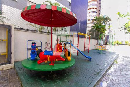 Apartamento à venda com 145m², 3 quartos e 3 vagas Apartamento à venda com 145m², 3 quartos e 3 vagasÁrea comum