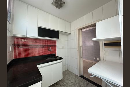 Apartamento à venda com 180m², 4 quartos e 2 vagas